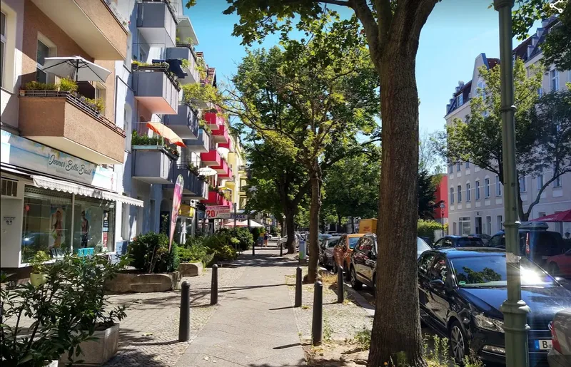 Wohnen mit Charakter: 2,5-Zimmer-Wohnung in Berlin-Tegel — photo 1